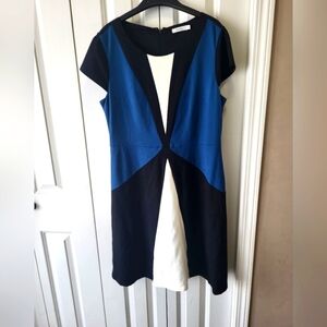 RICKI'S Size Large Short Sleeve, Short, White, Black, and Blue Dress